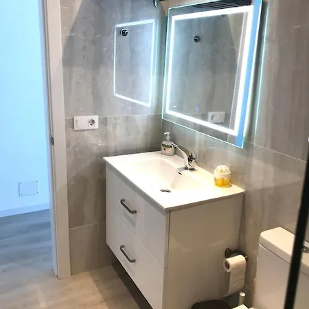 Beautiful 2 Bed Air Con Apt 16a Atlantic View *