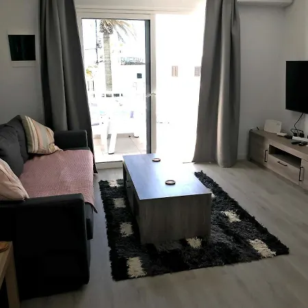 Apartment Beautiful 2 Bed Air Con Apt 16a Atlantic View Puerto del Carmen (Lanzarote)