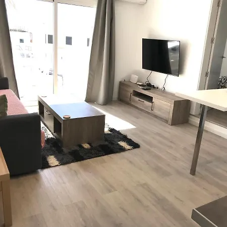 Apartamento Beautiful 2 Bed Air Con Apt 16a Atlantic View Puerto del Carmen (Lanzarote)